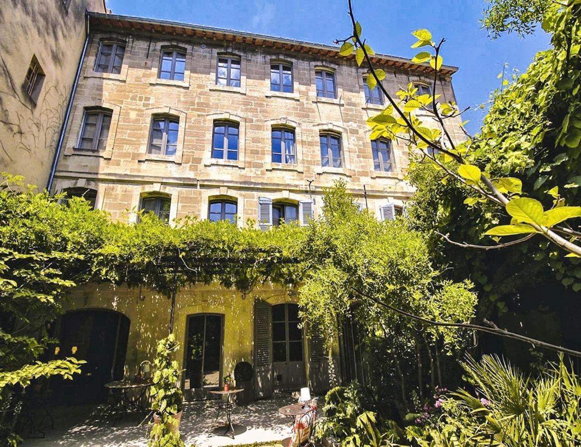Les Jardins De Baracane Avignon Exterior photo